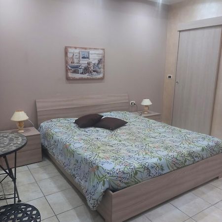 La Casa Di Cristina Apartment Сиракуза Екстериор снимка