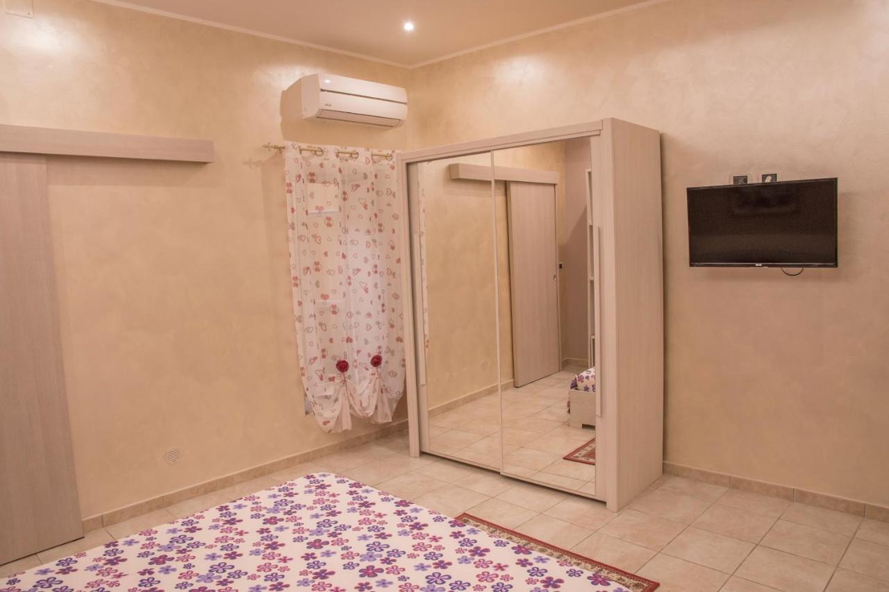 La Casa Di Cristina Apartment Сиракуза Екстериор снимка